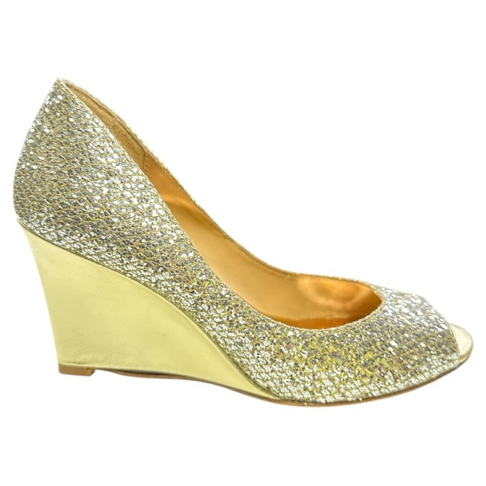 BADGLEY MISCHKA WOMEN’S AWAKE PLATINO GLITTER GOLD PEEP TOE HEELS SZ 6.5